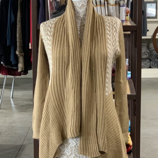 Long Alpaca Sweater in Light Fawn W/ White Peruvian Print